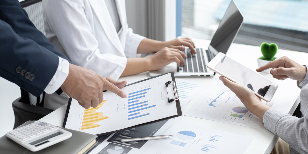 Here are four essential tips from Juristat to help you present USPTO data in a way that engages your patent clients, demonstrates ROI, and establishes consistency in your approach.